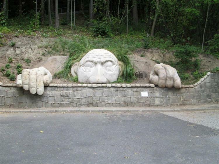 Ada